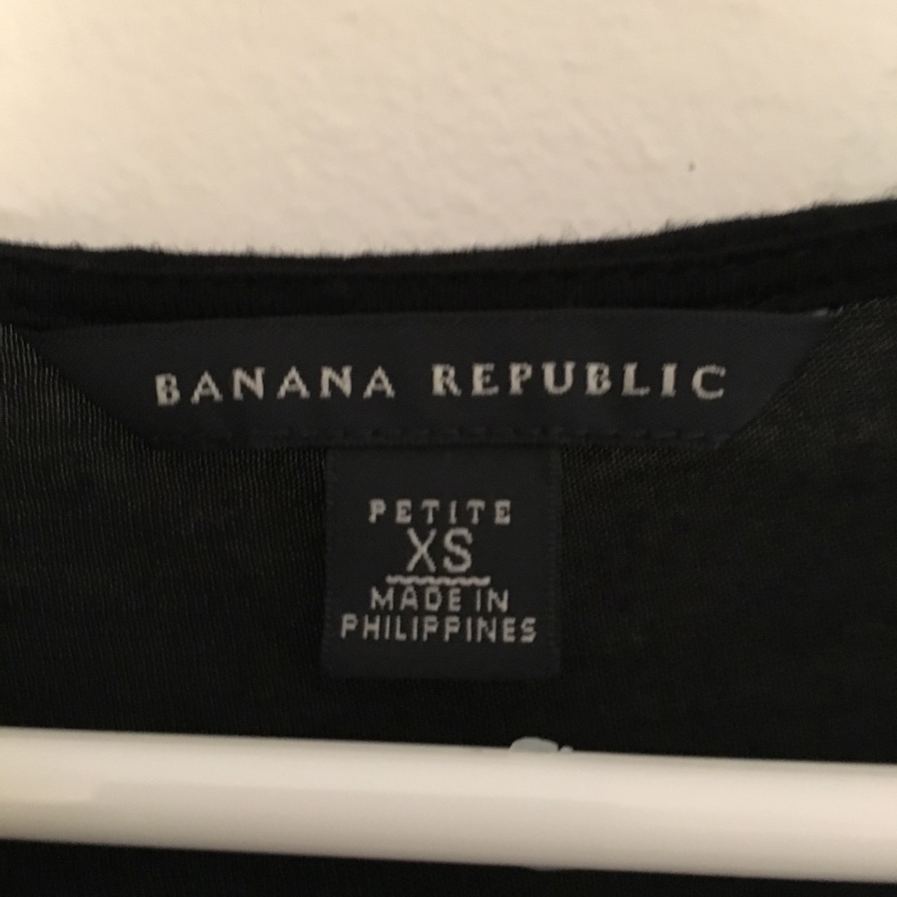 Banana Republic Black Top - Picture 3 of 3